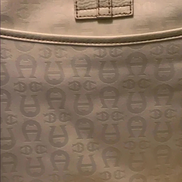 Vintage Etienne Aigner Purse - Picture 4 of 7